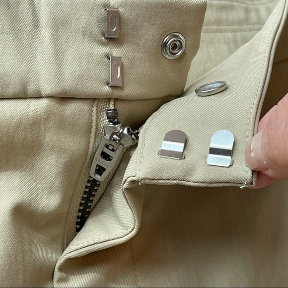 NWT LULULEMON LAB High Rise Woven Jogger in Trench - Size 2 - Picture 9 of 15